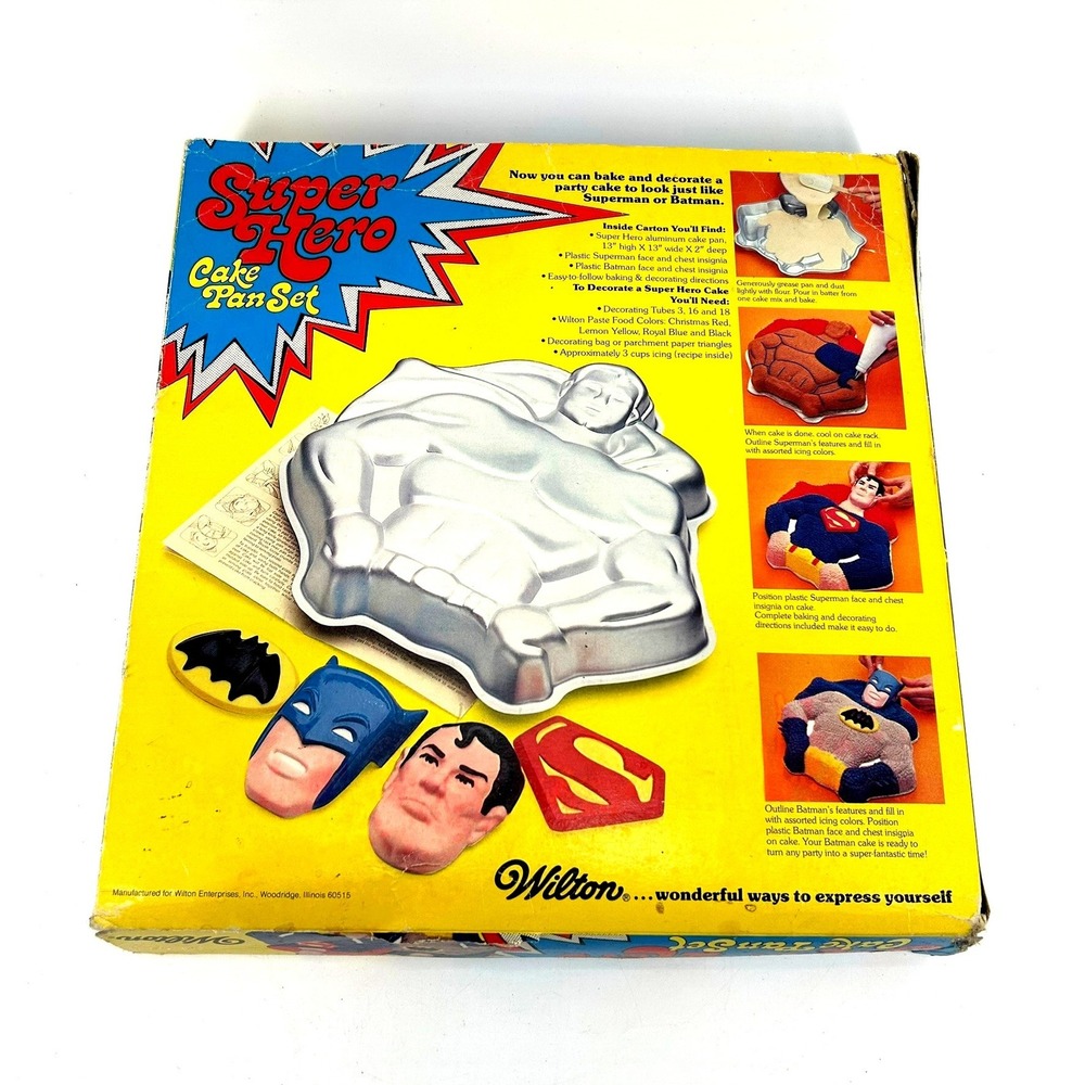 Vintage 1977 Wilton Super Hero Cake Pan Set Superman Batman 502-1212 DC Comics - Picture 2 of 6